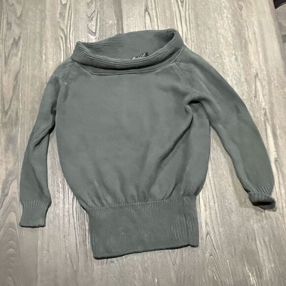NWT Carole Little for Saint Tropez West Sweater Cowl Neck Knit Gray Stone Small - Picture 1 of 6